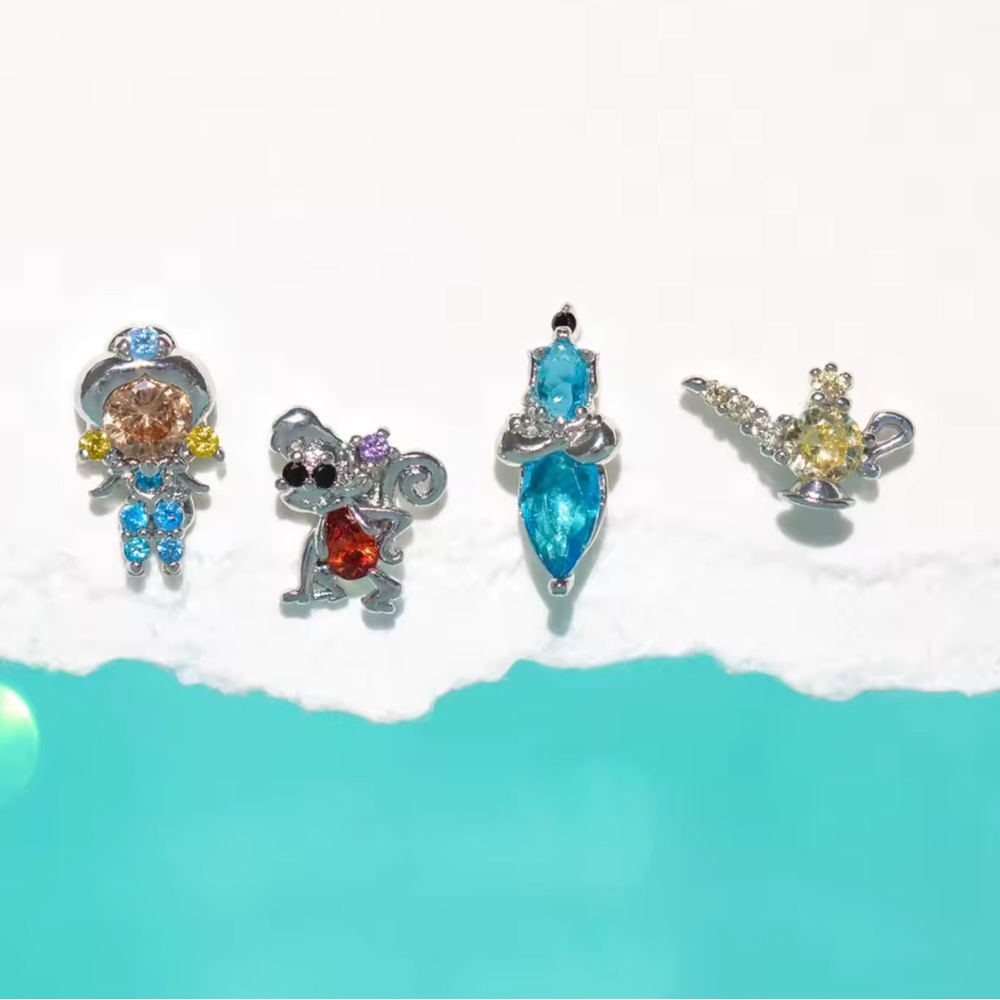 Disney’s Aladdin Stud Earrings Set- Silver